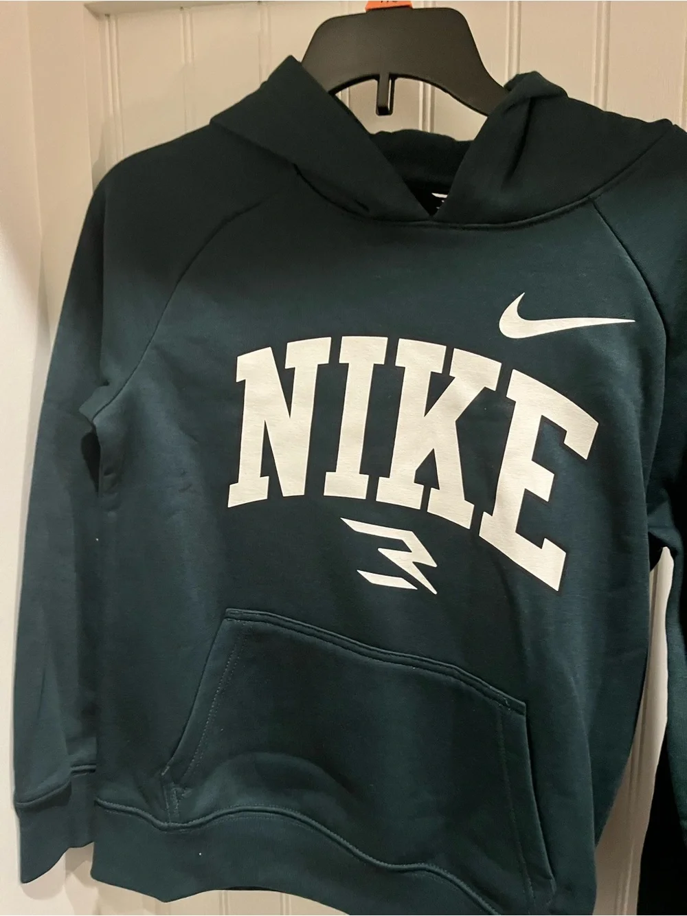 Nike Boys Pullover Hoodie lot of 2 Black and Forest Green size 8-10 new!